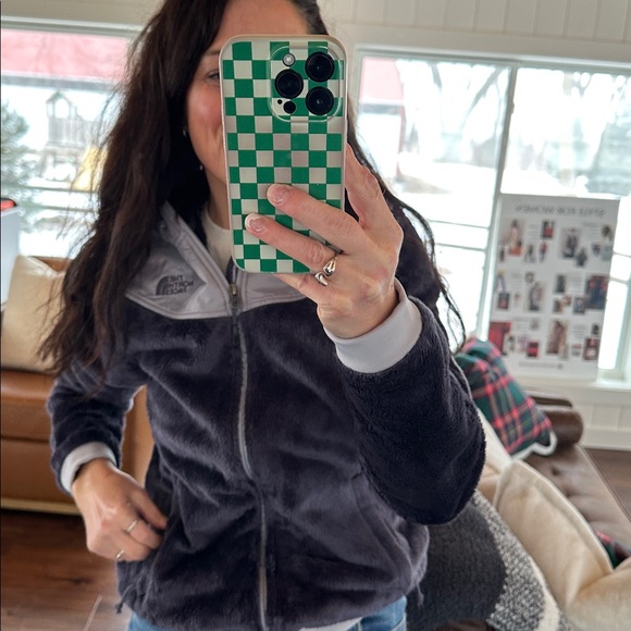 The North Face hooded Osito jacket. Women’s Medium. - Picture 3 of 5